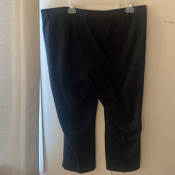 Ralph Lauren capris - Picture 2 of 4